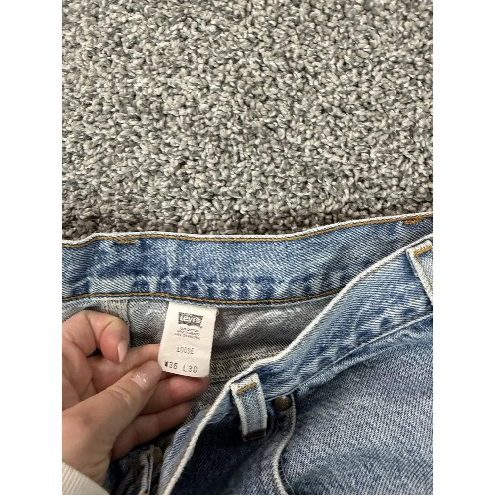 Vintage Y2K Levi's Loose Straight Jeans Men's Size 36x30 Blue